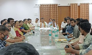 विश्वप्रसिद्ध बस्तर  दशहरा आयोजन के लिए  क्रय समितियों की हुई बैठक