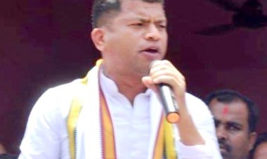 राहुल गांधी के करीबी नवरंगपुर के  सांसद रहे  प्रदीप मांझी ने थामा BJD का हाथ, मुख्यमंत्री नवीन पटनायक के समक्ष  होंगे पार्टी में शामिल