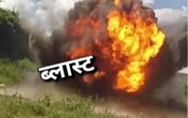 नक्सलियों की लगाई IED की चपेट में आई छात्रा,गंभीर रूप से घायल, सूत्र बोले- नक्सली अपने साथ लेकर गए हैं, इलाज कर रहे