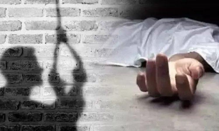 CRIME NEWS: फांसी लगाकर युवक ने की आत्महत्या...पेड़ पर लटका मिला शव, कारण अज्ञात